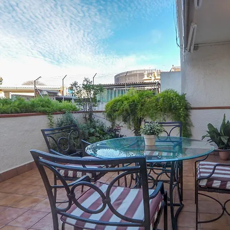 דירה La Sirena By Hello Homes *